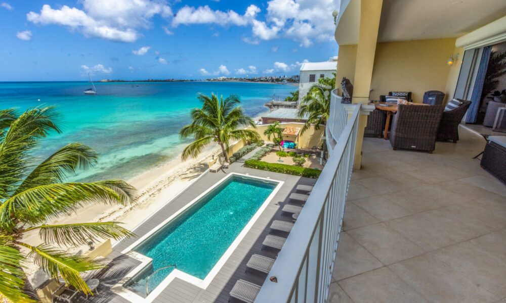 La Siesta Simpson Bay 2 Bedroom Beachfront Condo