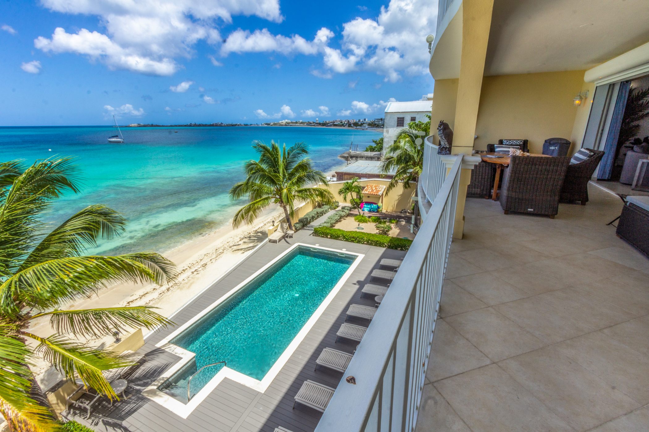 La Siesta Simpson Bay 2 Bedroom Beachfront Condo