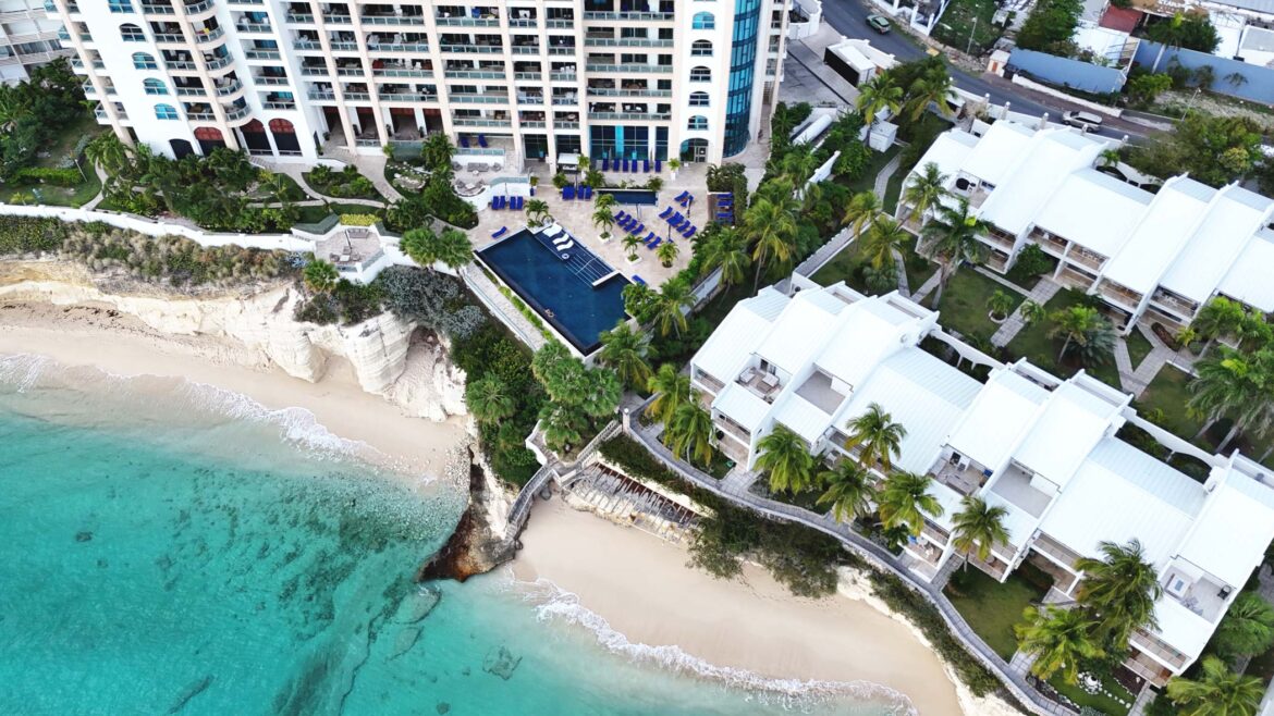 Cupecoy condos in Sint Maarten