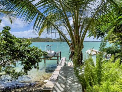 Home 21 cupecoy waterfront studio for sale 3 400x300 c center