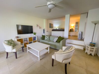 Home 22 cupecoy waterfront studio for sale 9 400x300 c center