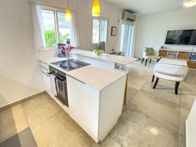 Home 32 499385926 10162806695942436 3985223013032244295 n 400x300 c center